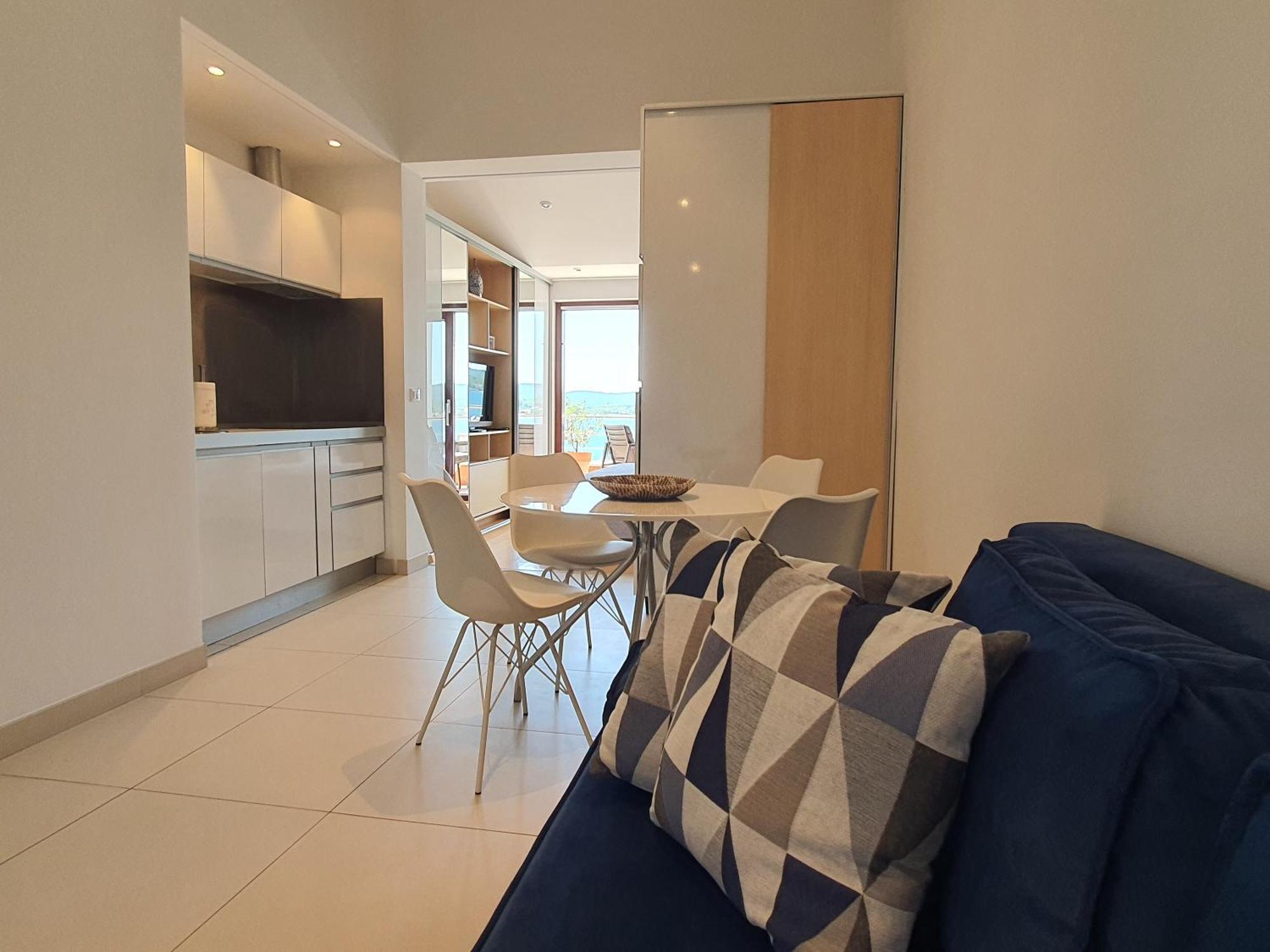 Apartments Villa Oliva トゥラニ 部屋 写真